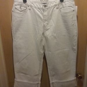 La blues misses size 16 white jeans cuffed capris